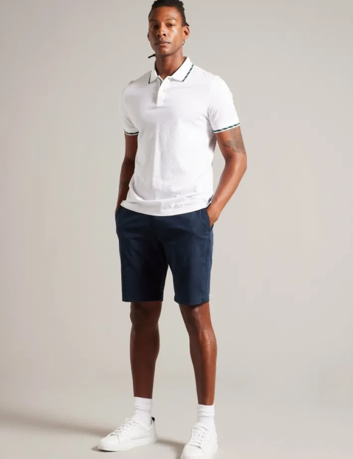 alscot_chino_short_0-3.webp Alscot Chino Short<Ted Baker Store