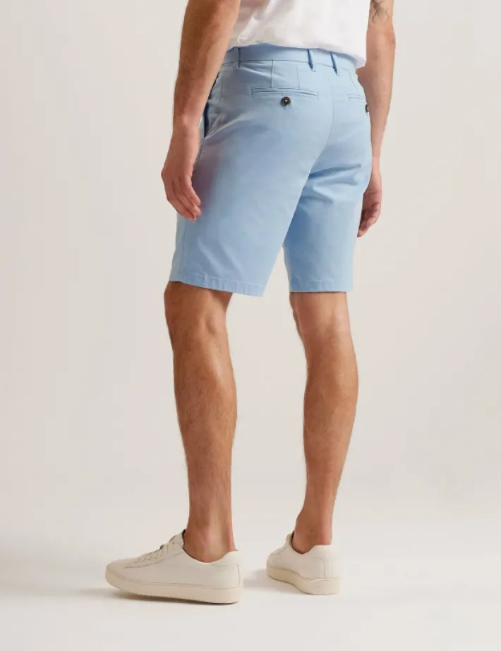 alscot_chino_short_3-4.webp Alscot Chino Short<Ted Baker Discount