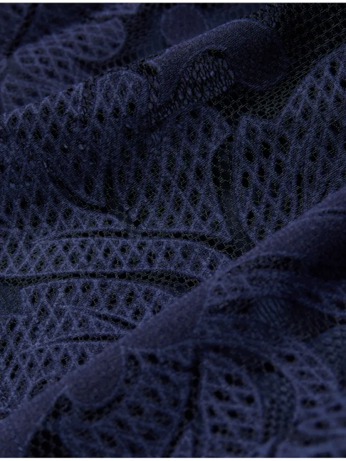 bacina_lace__balloon_slee_5.webp Bacina Lace 3/4 Balloon Sleeve Blouse<Ted Baker Store