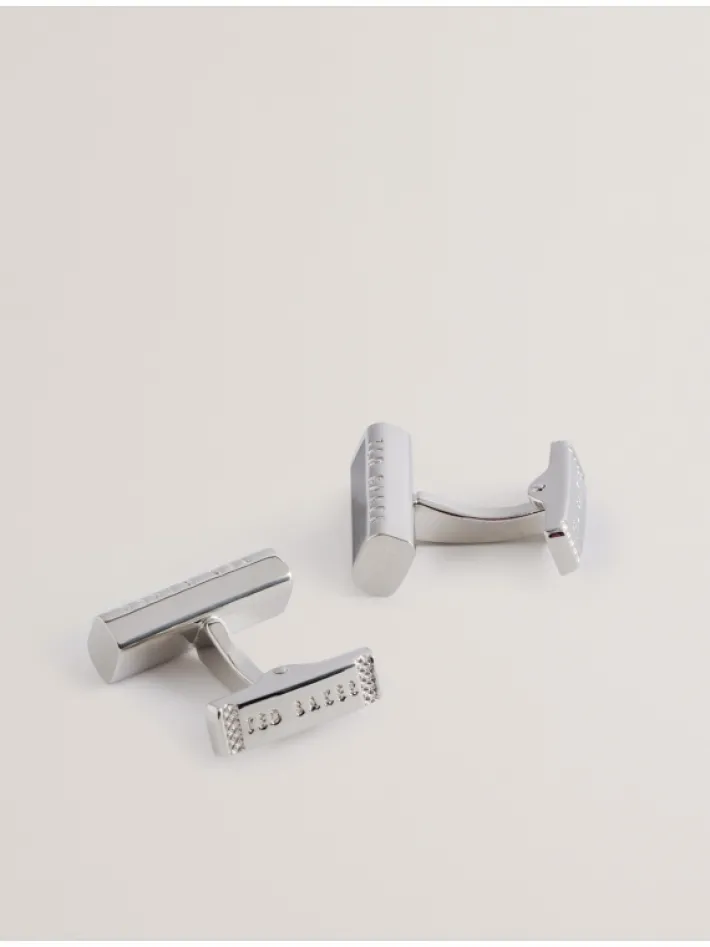 carbie_carbon_fibre_bar_m_1-1.webp Carbie Carbon Fibre Bar Metal Cufflinks<Ted Baker Best
