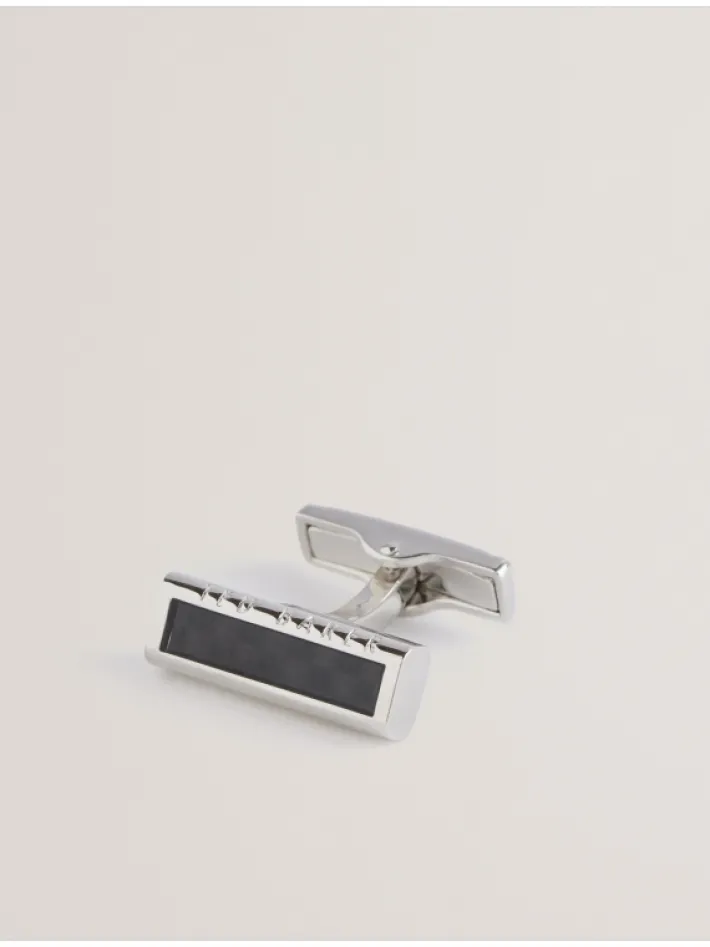 carbie_carbon_fibre_bar_m_2-1.webp Carbie Carbon Fibre Bar Metal Cufflinks<Ted Baker Best