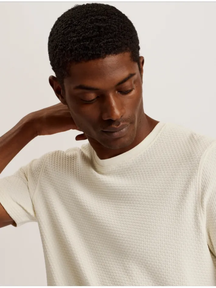 curlys_short_sleeve_regul_1.webp Curlys Short Sleeve Regular Textured T-Shirt<Ted Baker Cheap