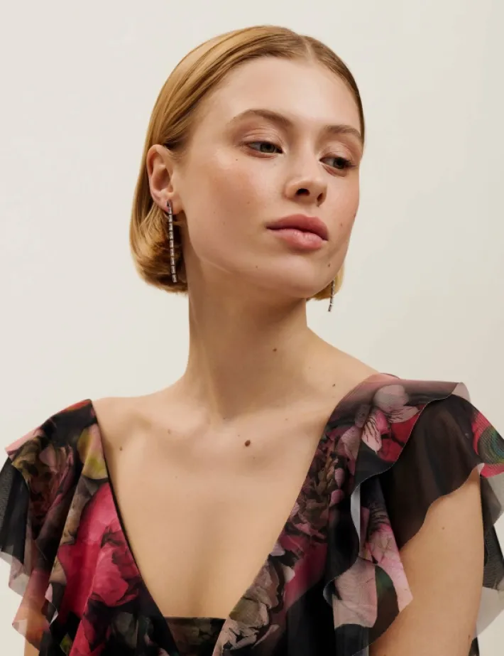 isalie_baguette_crystal_l_4.webp Isalie Baguette Crystal Long Drop Earrings<Ted Baker Cheap