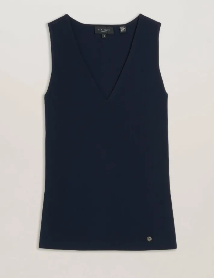 josiiy_vneck_slim_fit_sle_6.webp Josiiy V-Neck Slim Fit Sleeveless Knit Top<Ted Baker New