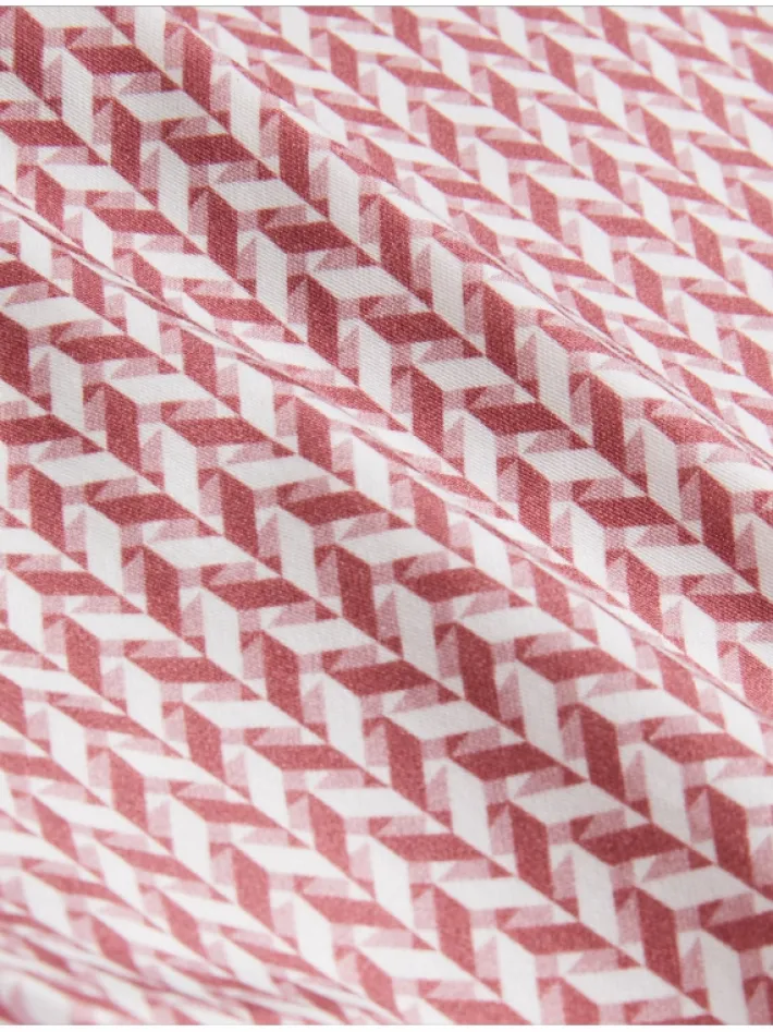 laceby_geometric_print_lo_2-1.webp Laceby Geometric Print Long Sleeve Slim Shirt<Ted Baker Shop