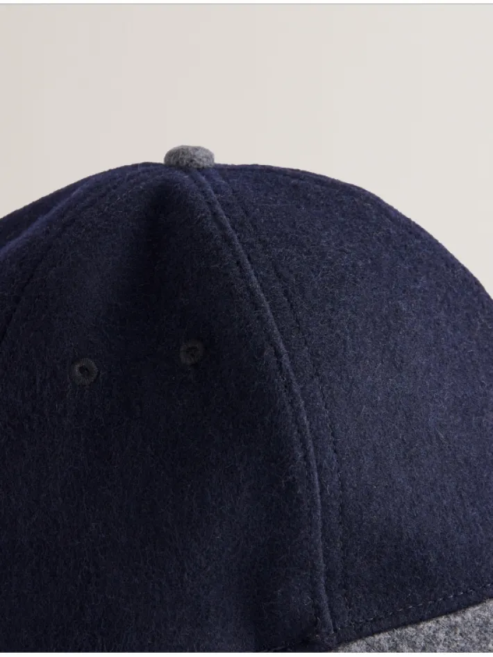 lewiiss_wool_blend_baseba_1.webp Lewiiss Wool Blend Baseball Cap<Ted Baker New