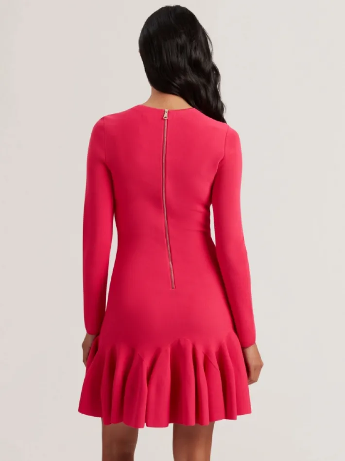 loisss_flounce_hem_long_s_2-1.webp Loisss Flounce Hem Long Sleeve Knitted Mini Dress<Ted Baker Sale