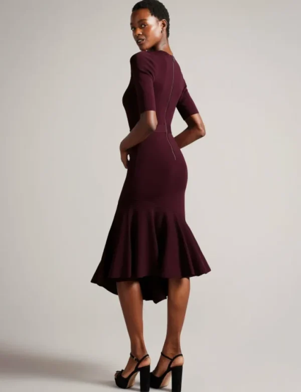 Samalee Flippy Hem Knitted Midi Dress With Belt<Ted Baker Clearance